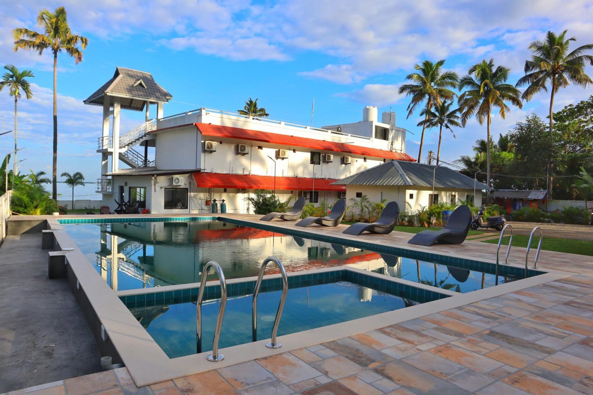 Vembanad Village Backwater Resort Alappuzha المظهر الخارجي الصورة