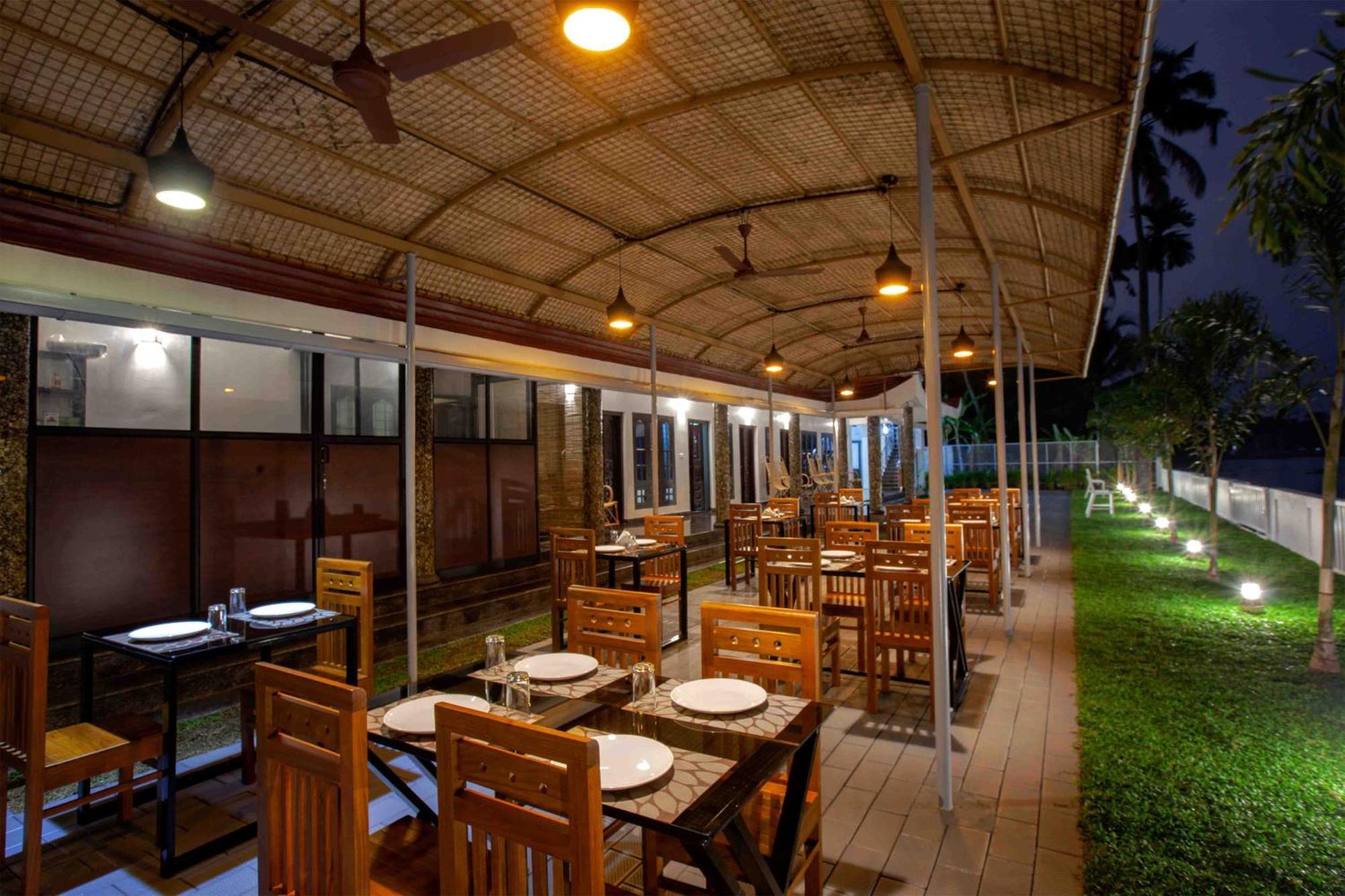 Vembanad Village Backwater Resort Alappuzha المظهر الخارجي الصورة
