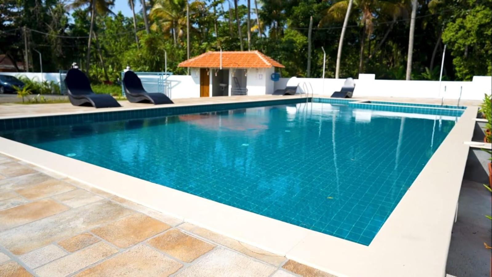 Vembanad Village Backwater Resort Alappuzha المظهر الخارجي الصورة